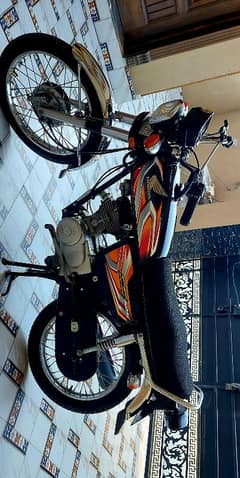 Honda CG125 MODEL 2022 ( BLACK)