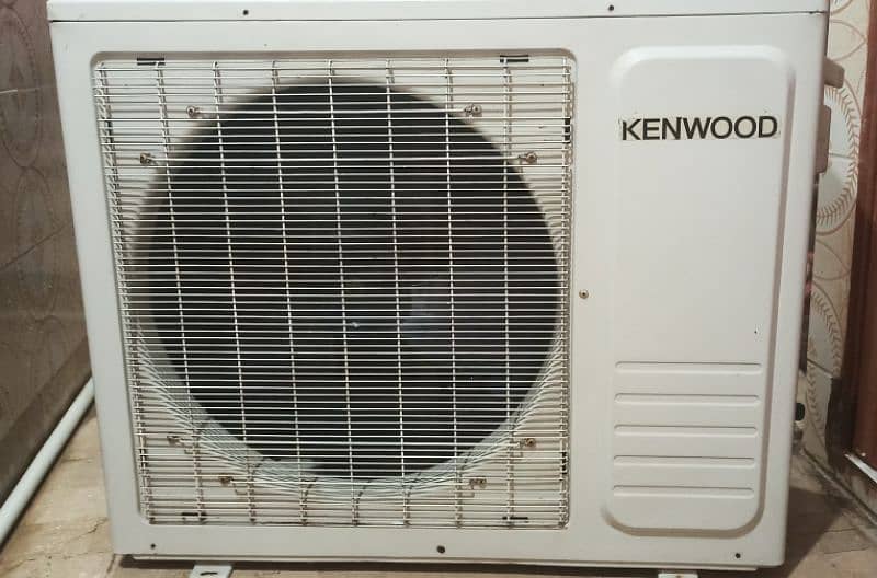 2 Ton Kenwood DC Inverter AC 6