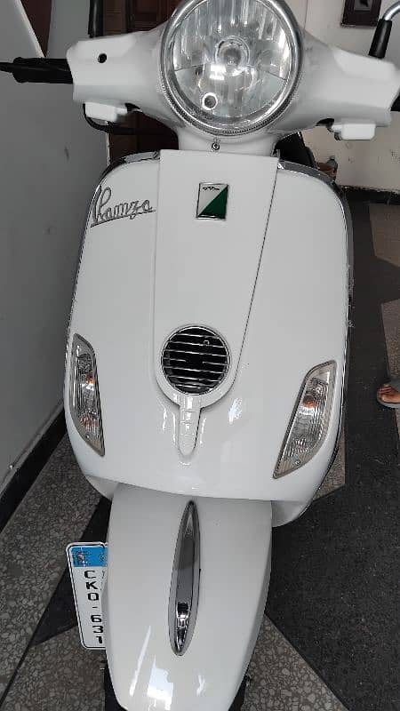 Ramza 100cc Petrol Scooter 6