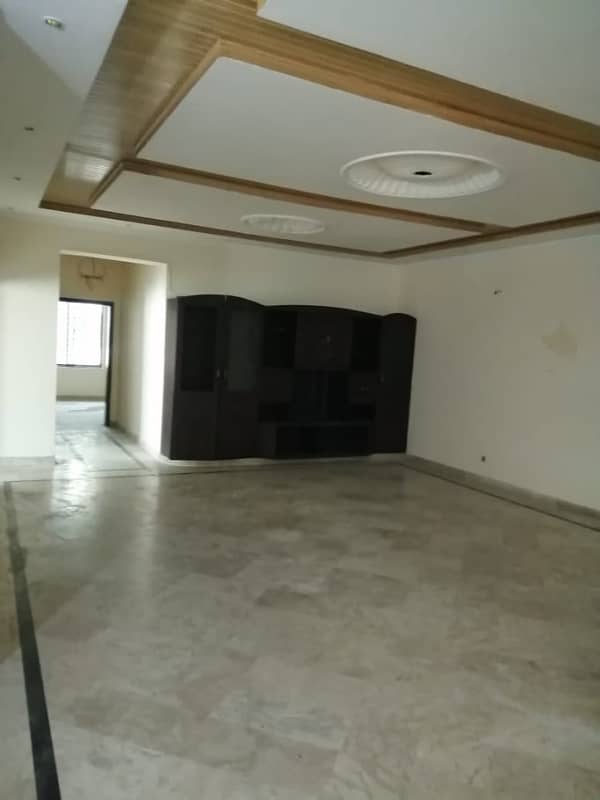 airline society main road 1 kanal building tile floor for rent for call center software house company office 2