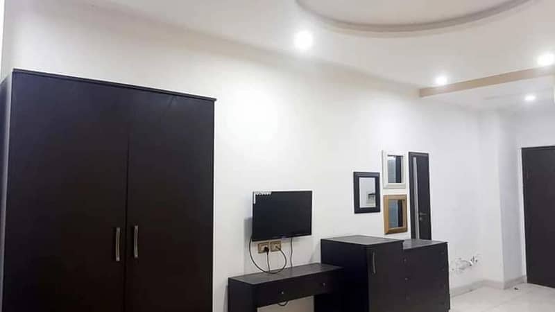 Apartment For Rent in Kohinoor One Plaza 2