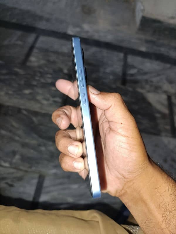 Redmi note 13 8+4GB 256GB 3