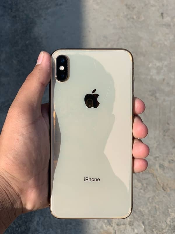 iphone xsmax 256gb golden 2