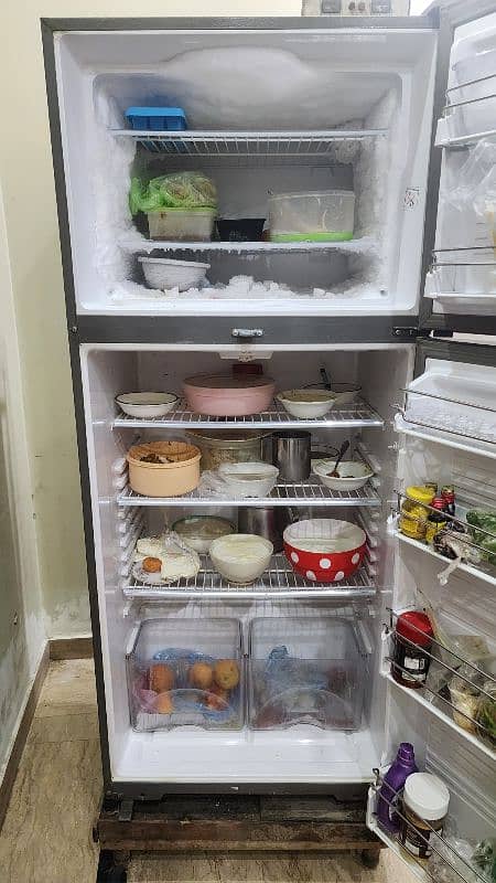 Dawlance Refrigerator - Excellent Condition For / Sale 5