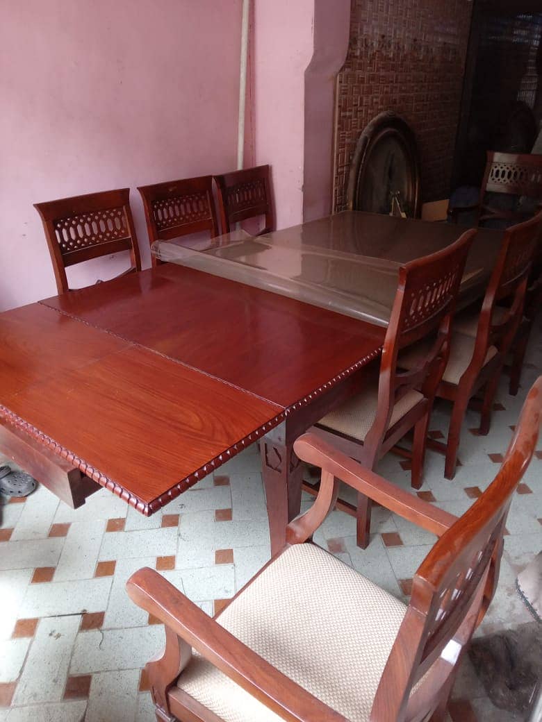 Double extending Dinning table  For Sale 3