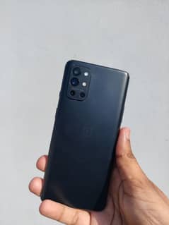 Oneplus 9R in a brand new condition dual sim and PTA approved