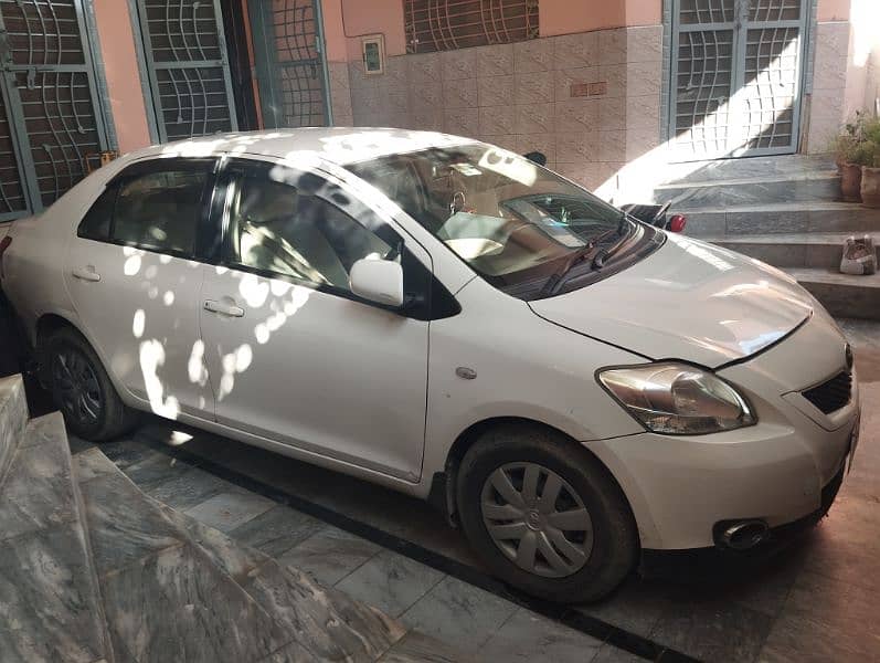 Toyota Belta 2010 4