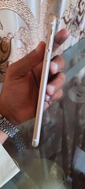 IPHONE 6S PLUS (64GB) 6