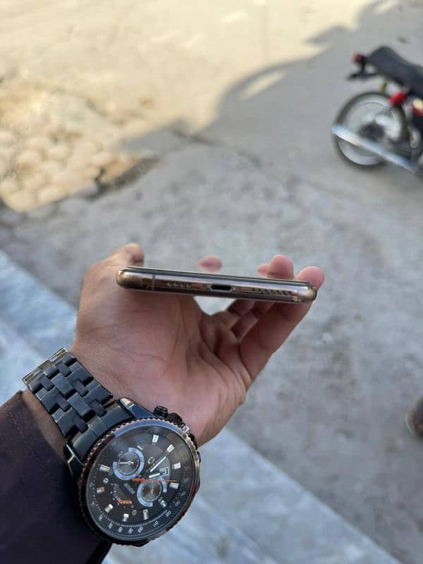 Iphone XS Max 3