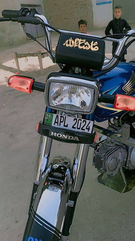 Honda CD 70 for sale blue colour open letter 3