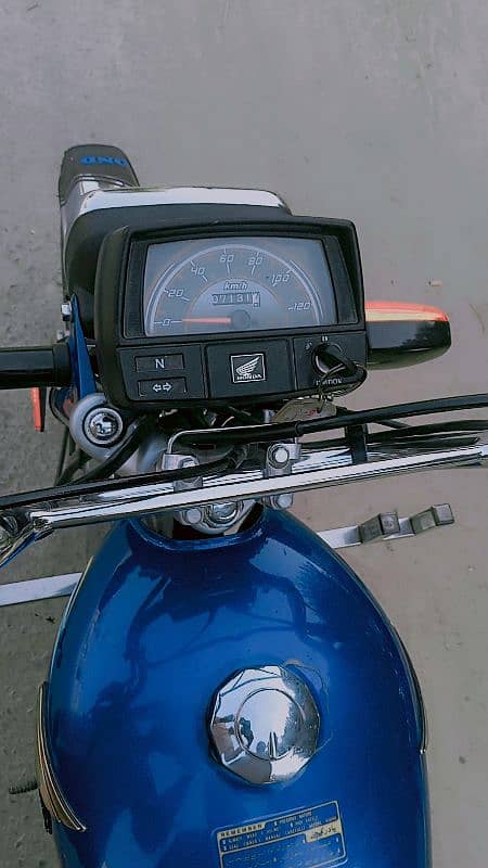 Honda CD 70 for sale blue colour open letter 4