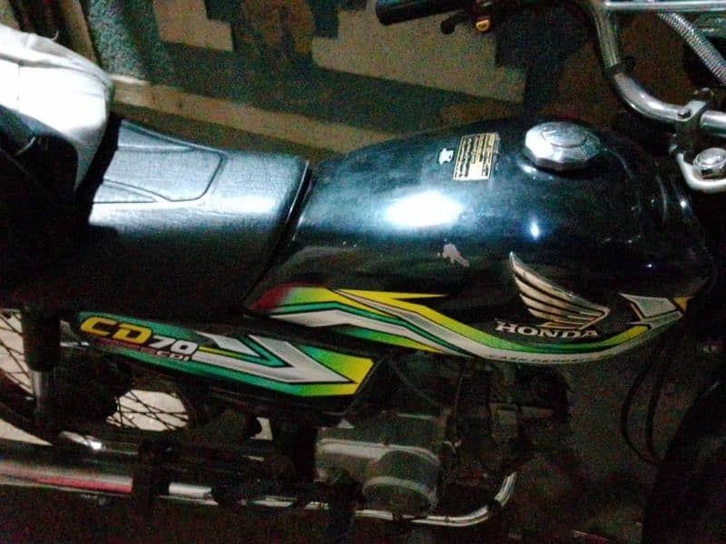 Honda CD 70 9