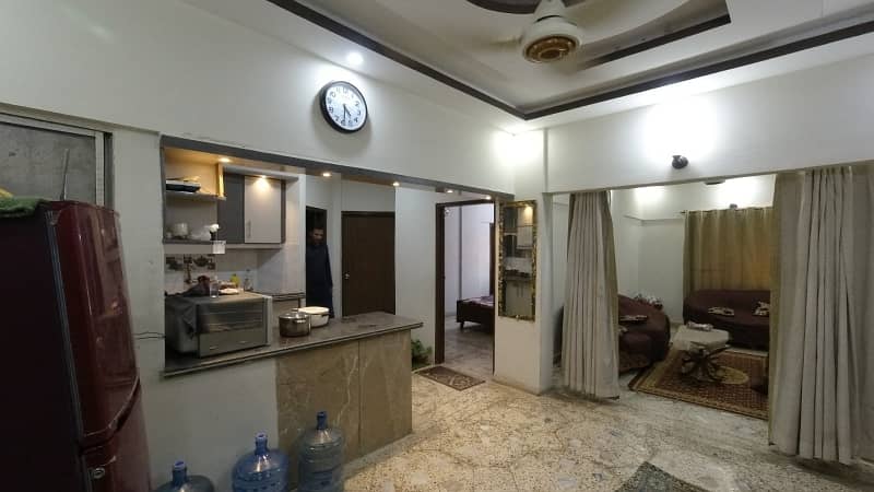 1250 Sqft Flat Available For Sale Gulshan E Iqbal Block 5 5