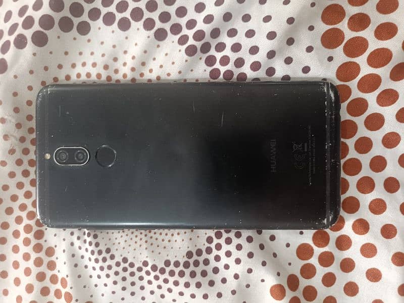 Huawei Mate 10 Lite 1