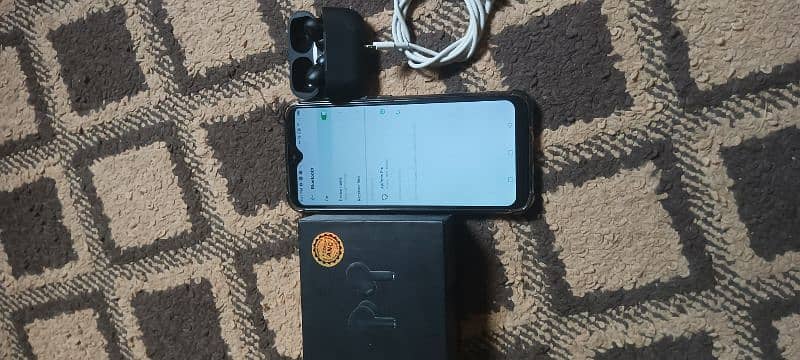 Infinix Hot 11 play + Airpods pro 1