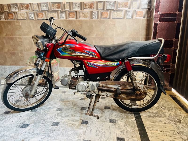 Engine repair  ha Baki sab genuine ha 2018 model ha 0