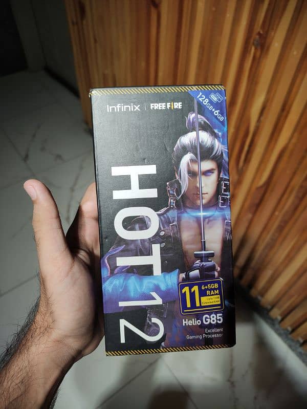 Infinix Hot 12 4