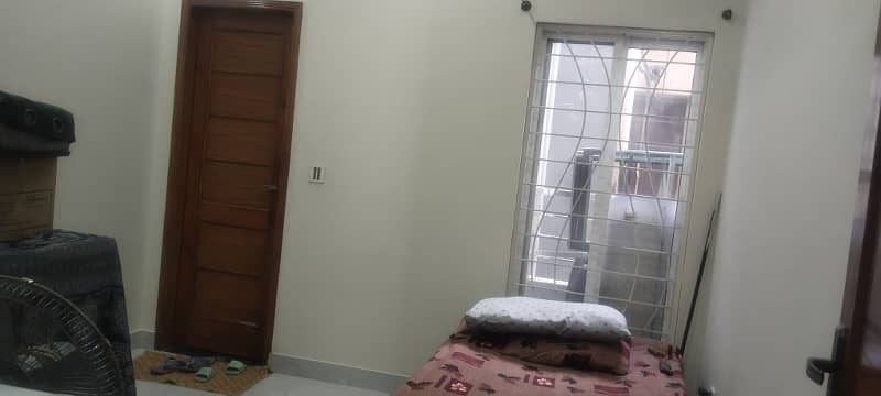 5 MARLA 1ST FLOOR (2 BED 2 BATH, TV LOUNGE, KITCHEN) FOR RENT, BLOCK-A, EDEN BOULEVARD HOUSING SCHEME, COLLEGE ROAD, LAHORE 3