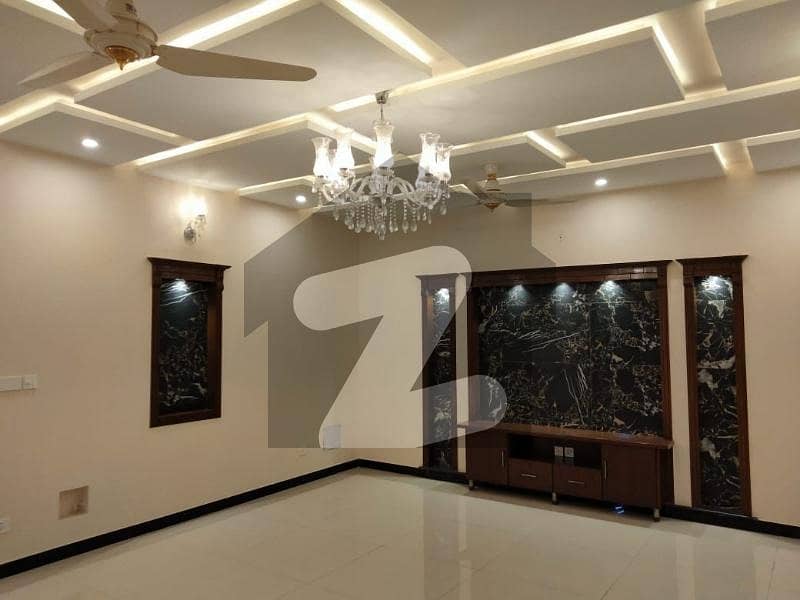 14 Marla Upper Portion With 3 Bedroom Is Available In Prime Location Of G-13/4 5