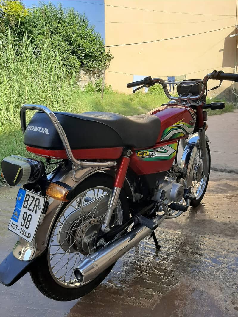 Honda CD 70 2022-23 islamabad number 6