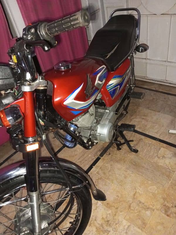 Honda CG 125  genuine condition 3