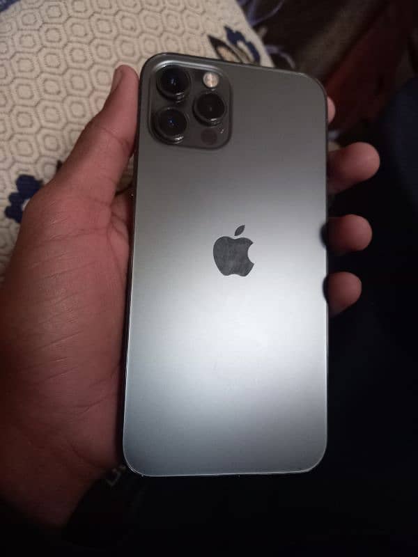 Iphone 12 pro 8