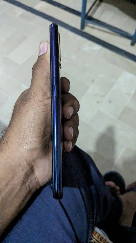 vivo s1 4