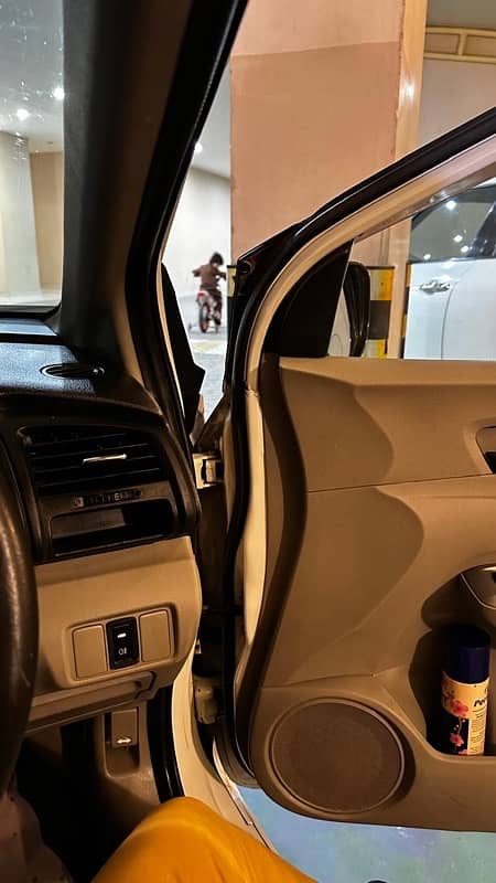 Honda City Aspire 2016 9