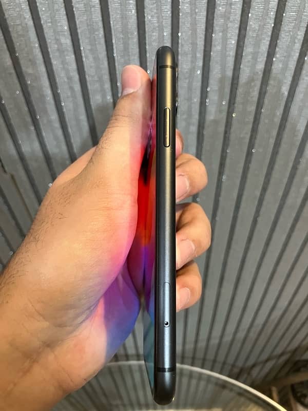 Iphone  11 JV 64GB for sale No exchange  offers 8