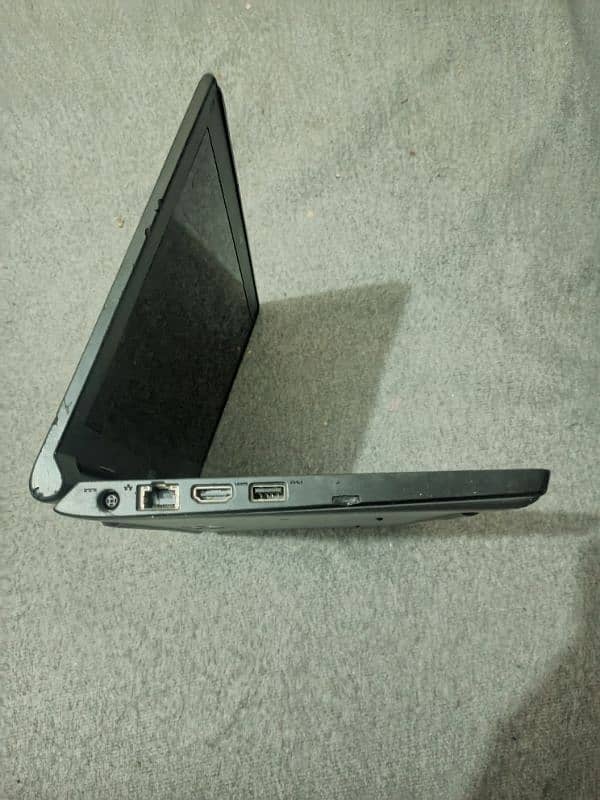 Dell Latitude 3160 (8 GB Ram 250 GB Hard Disk) with Charger 4