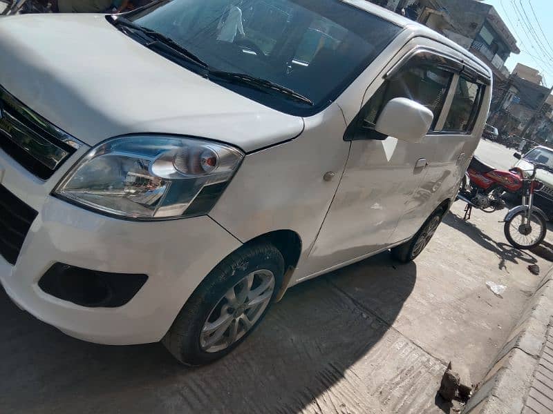 Suzuki Wagon R 2018 5