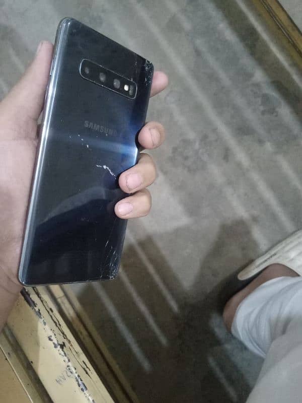 Samsung s10 plus 1