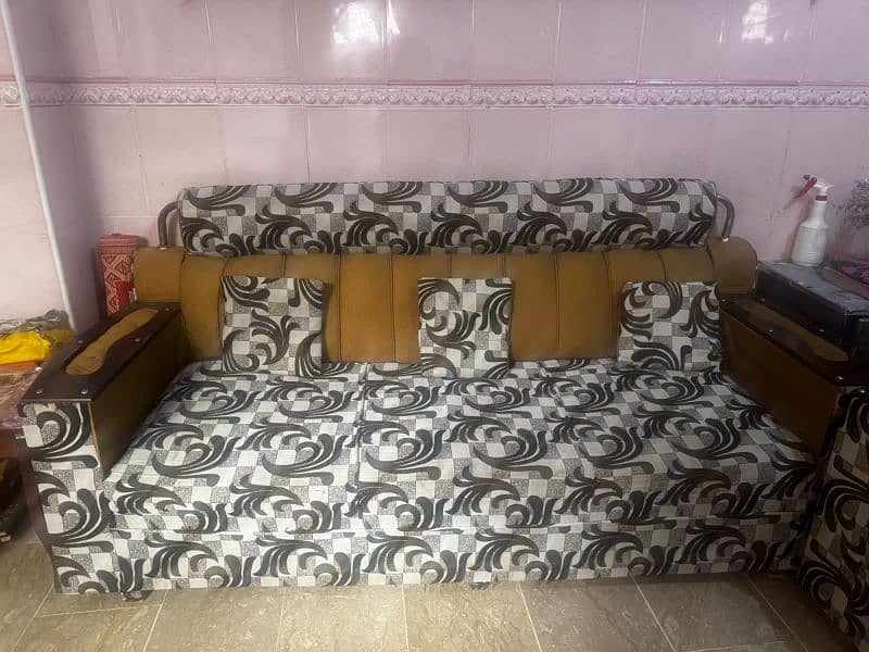 sofe set 5 seater 1