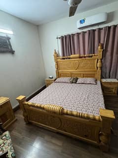 King Bed Set / Bed Set / Bed with dressing Table