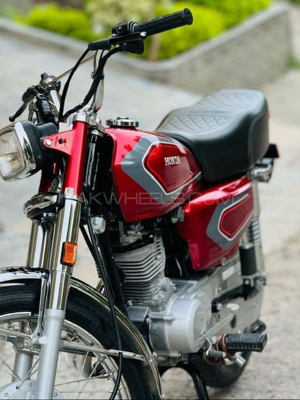 Golden Number 111 Islamabad number Honda 125 model 23 stricker24 8