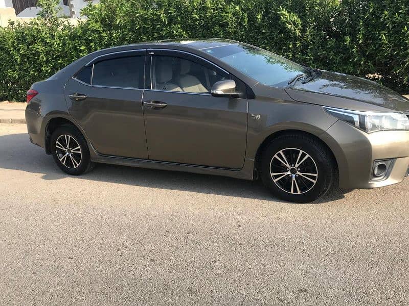 Toyota Corolla Altis 2015 2