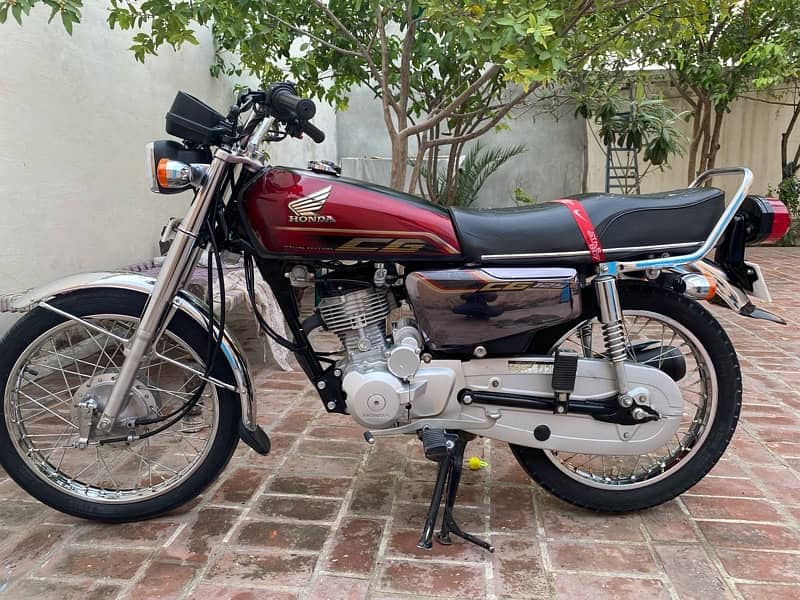 Honda 125 model 22 self start good condition 1