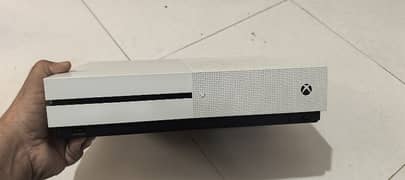 xbox one s 1tb new condition