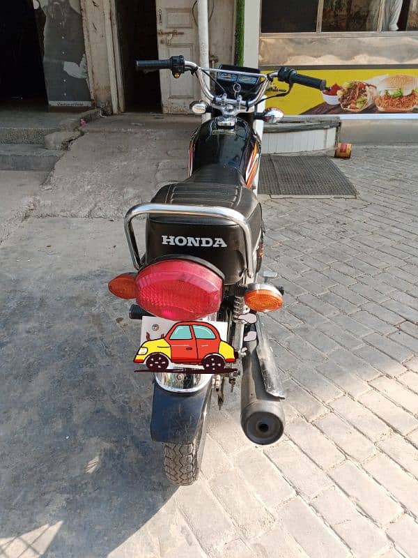 Honda CG 125 2018 black color 1