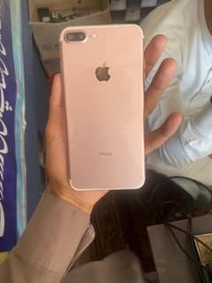 iPhone 7plus + 32 Gb 100 %battery health non pta