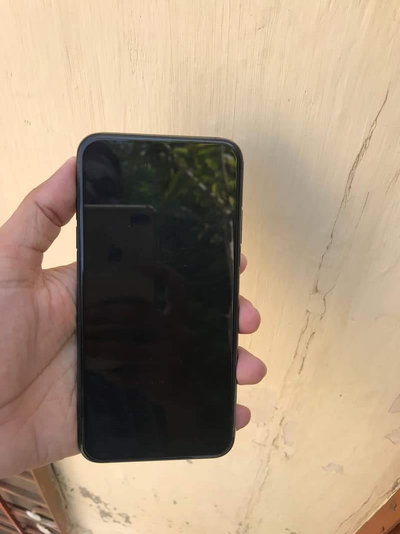 iPhone Xs Max 256gb Official PTA Approved 2