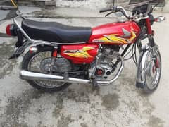 Honda CG 125 2021 hy all punjab Number hy genuine No plat sath hy