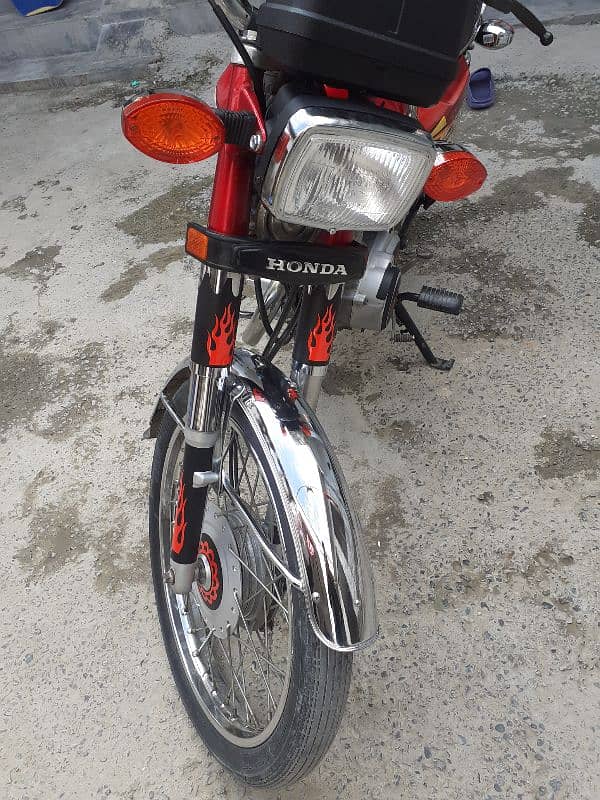 Honda CG 125 2021 hy all punjab Number hy genuine No plat sath hy 5