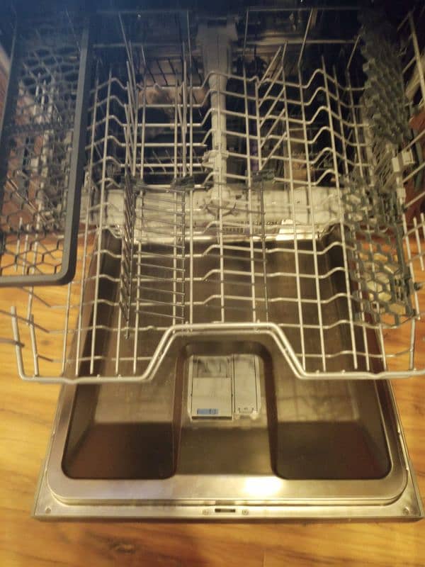 Second hand Dishwasher 3