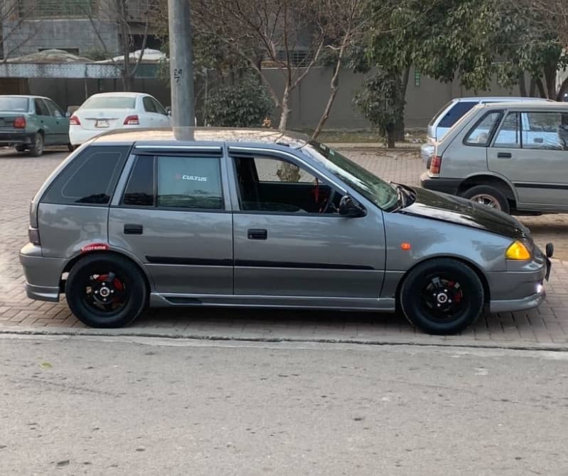 Suzuki cultus 2011 Genuine Condition 2