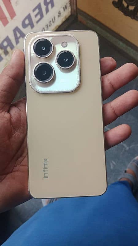 Infinix hot 40 pro 0