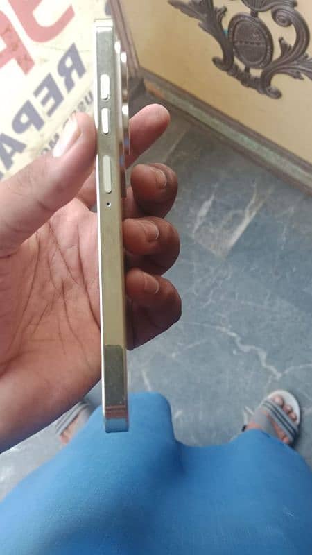 Infinix hot 40 pro 2