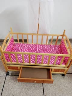 wooden baby crib/cradle