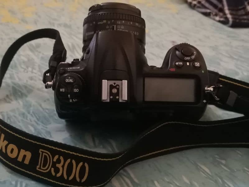 NIKON D300 LIKE NEW 20SC  DSLR SONY CANON FULL FRAME MIRRORLESS 6