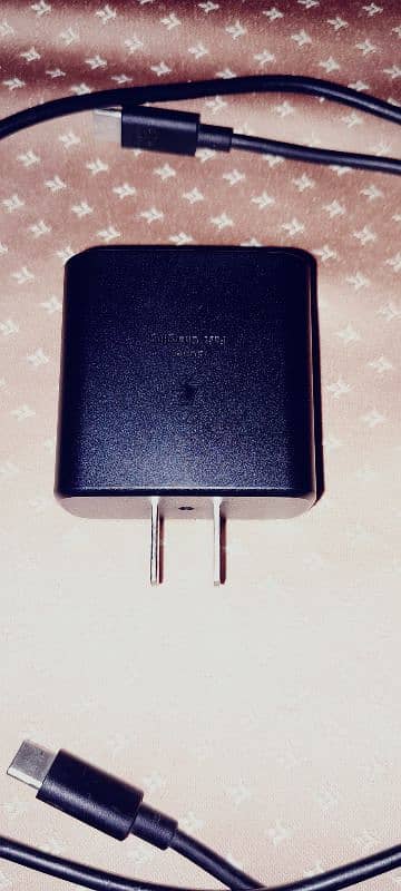 Selling Samsung Galaxy S23 Ultra Super Fast Charger 45 Watt 1